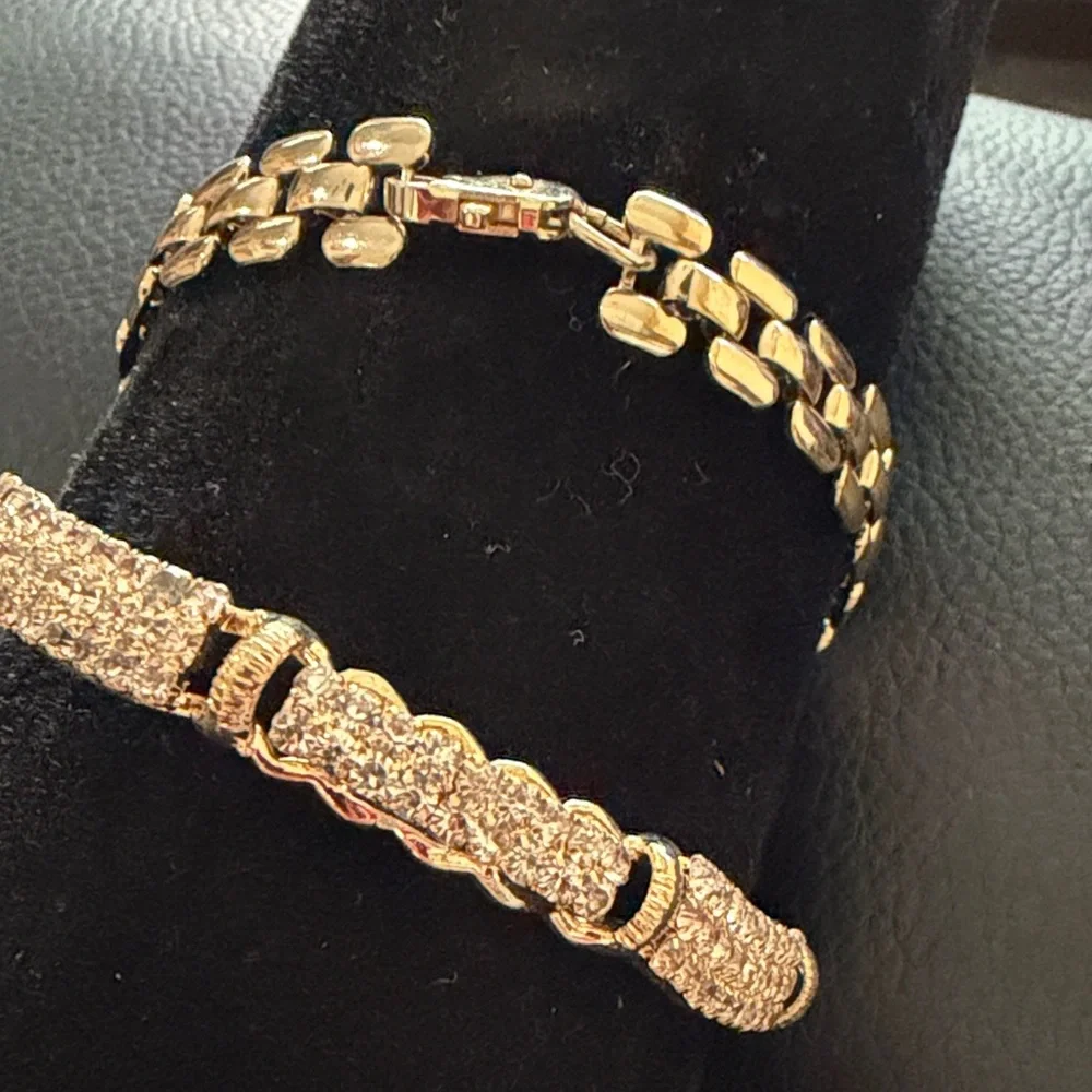 Gold Tone Bracelet Set - Picture 3 of 5